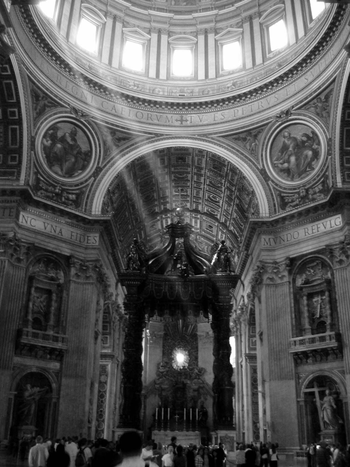 サン・ピエトロ大聖堂　ローマ　イタリア